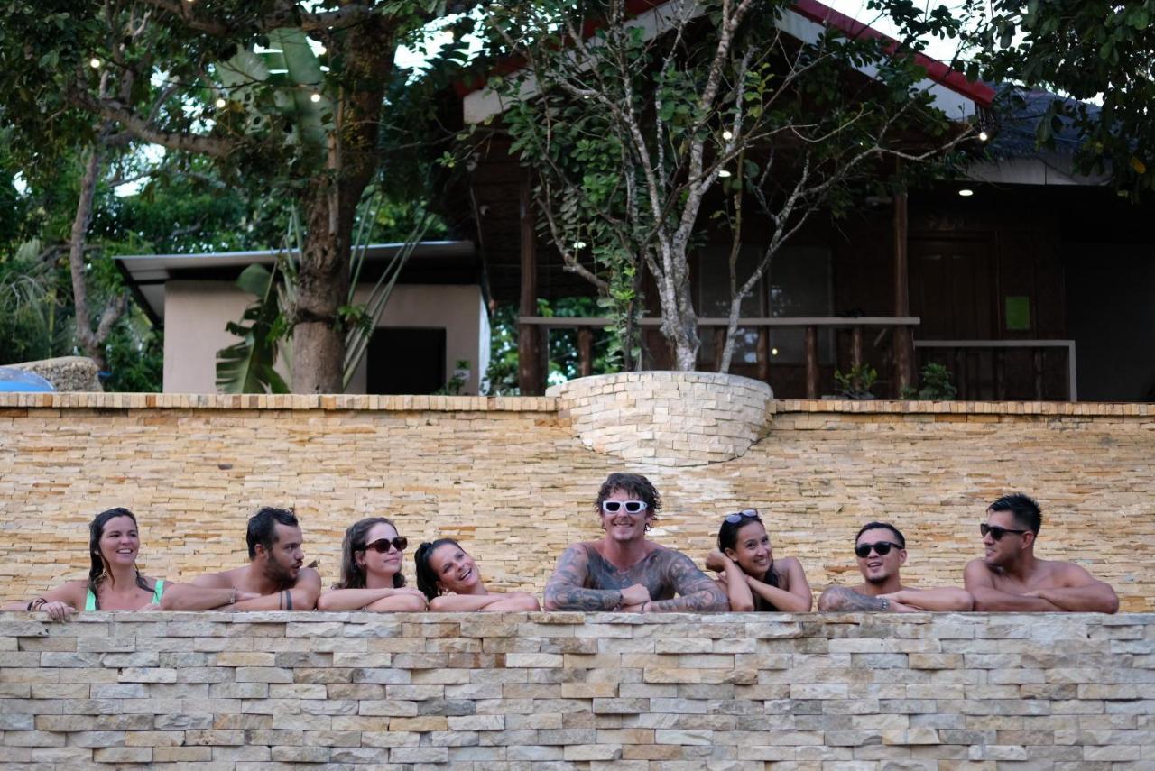 A Pousada Mad Monkey Siquijor Exterior foto